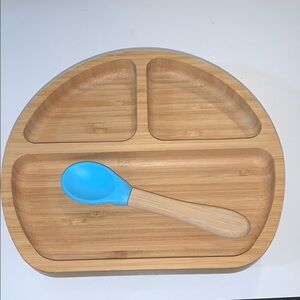 Octopod Bamboo Divided Plate with suction on bottom